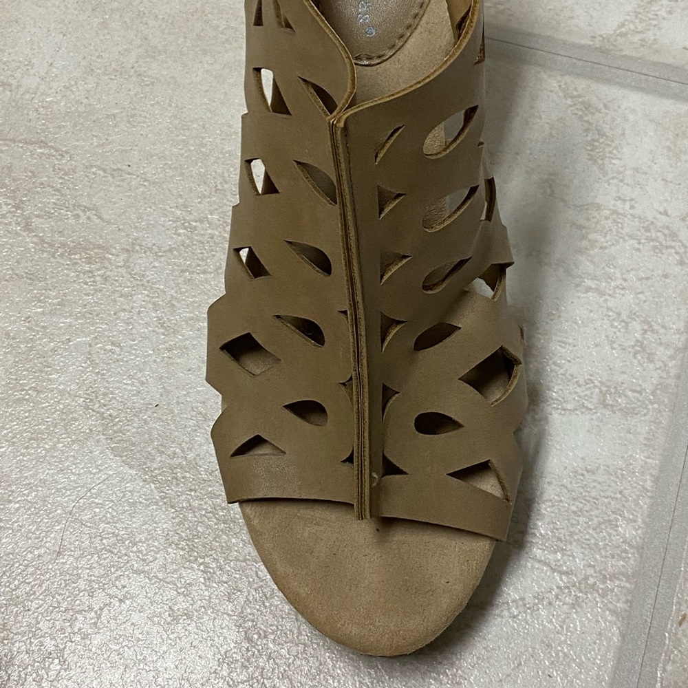 Pierre dumas wedges